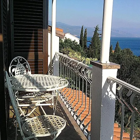 By Interhome Apartament Novi Vinodolski